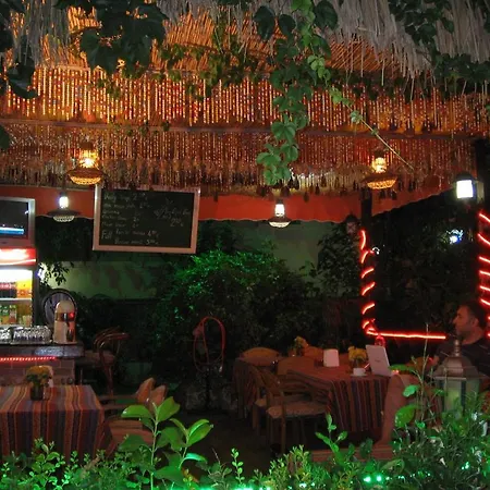 Szálloda Sato Side