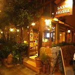 Sato فندق